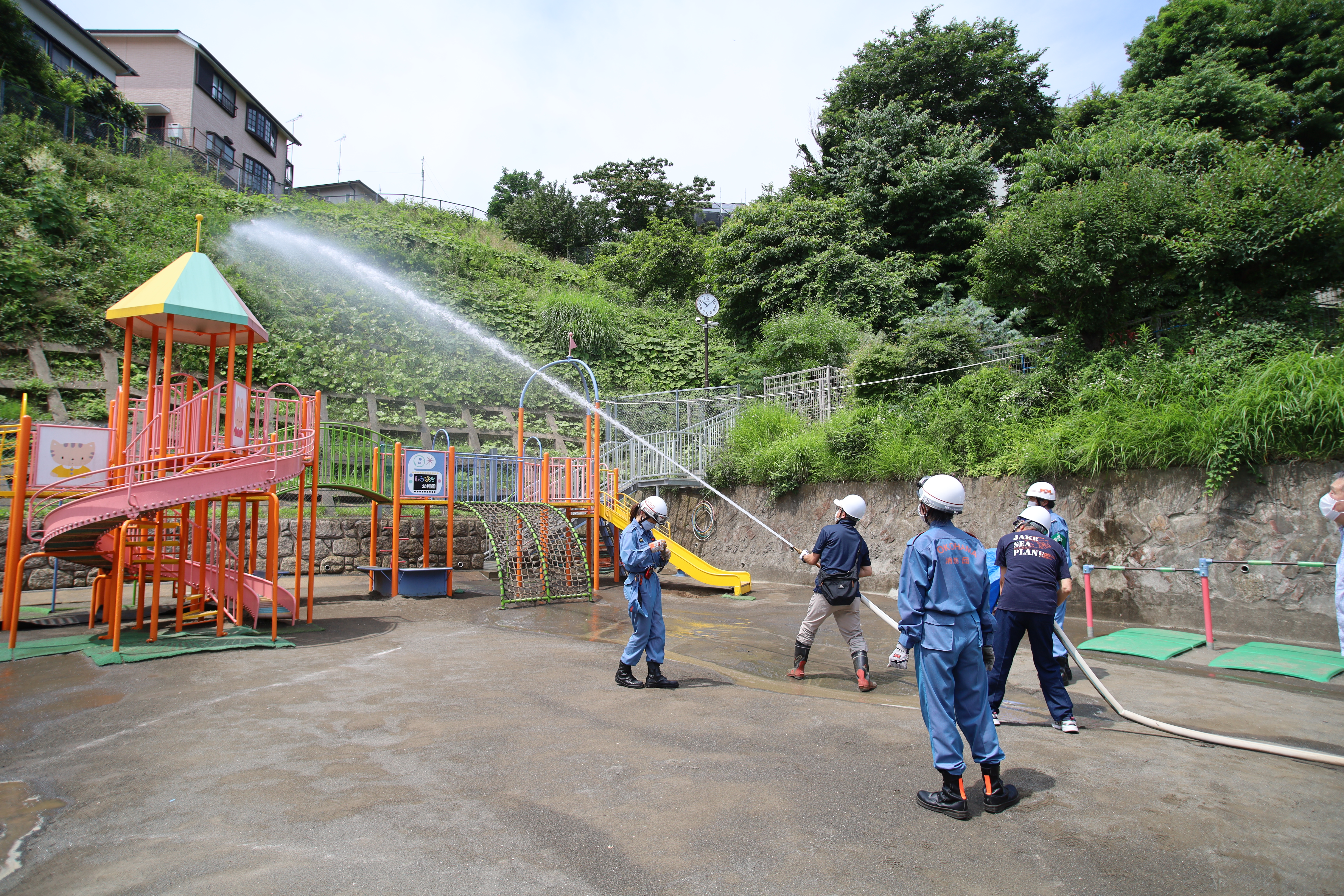 防災活動のページへ（消火訓練）